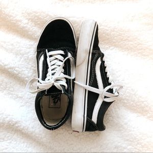 Vans Old Skool black sneakers